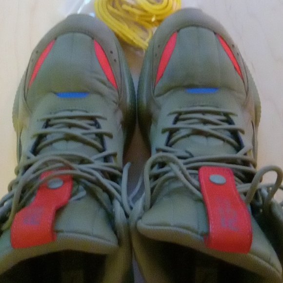 ***SOLD***Puma RS-X Running System sneakers..olive green and orange. - Picture 6 of 8